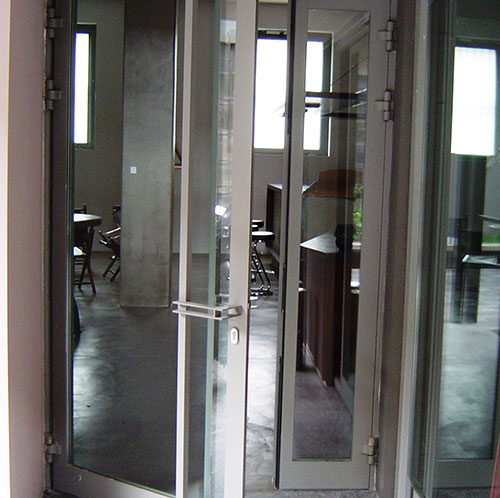 Insonorizzare una stanza per realizzare uno studio di registrazione ... Creare uno studio di registrazione